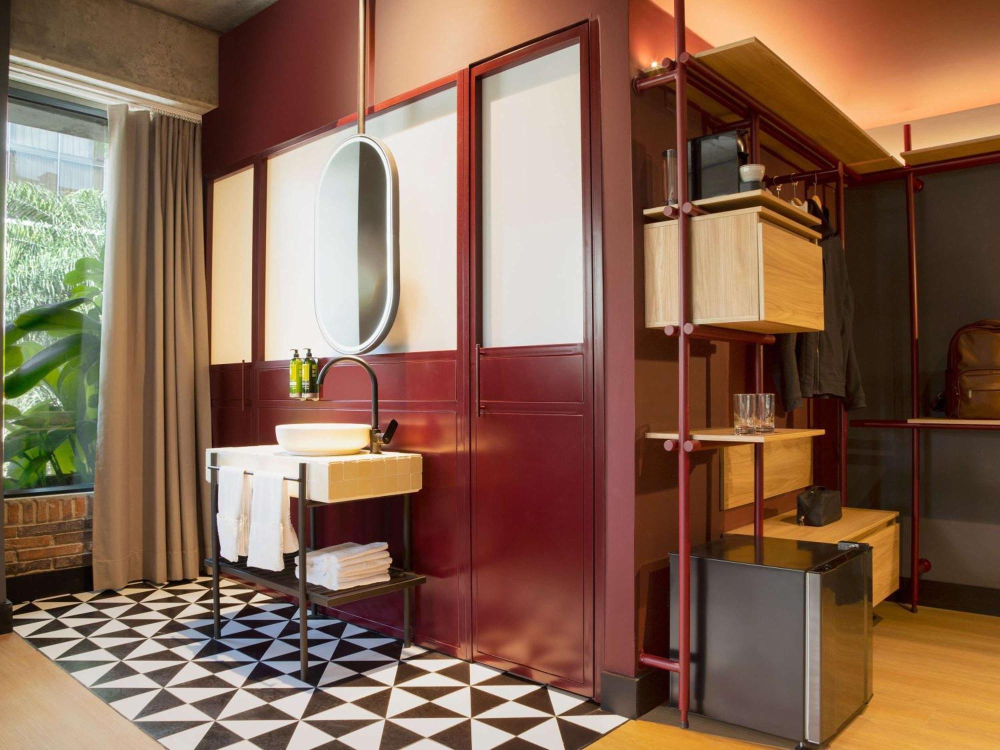 Tribe Medellin Hotel Екстериор снимка