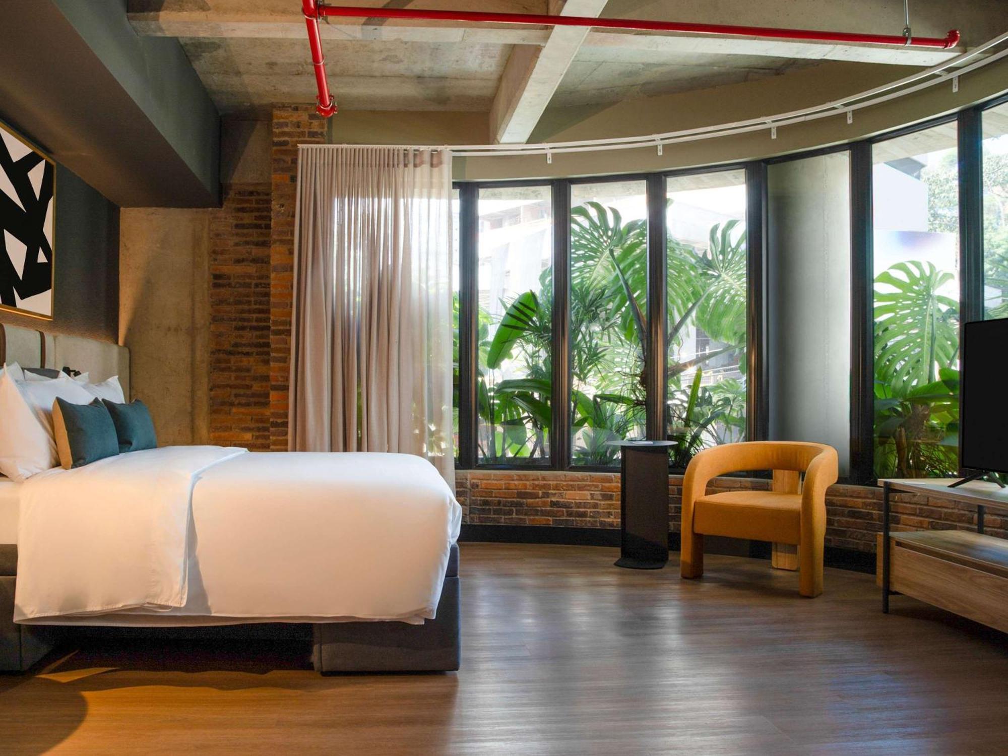 Tribe Medellin Hotel Екстериор снимка