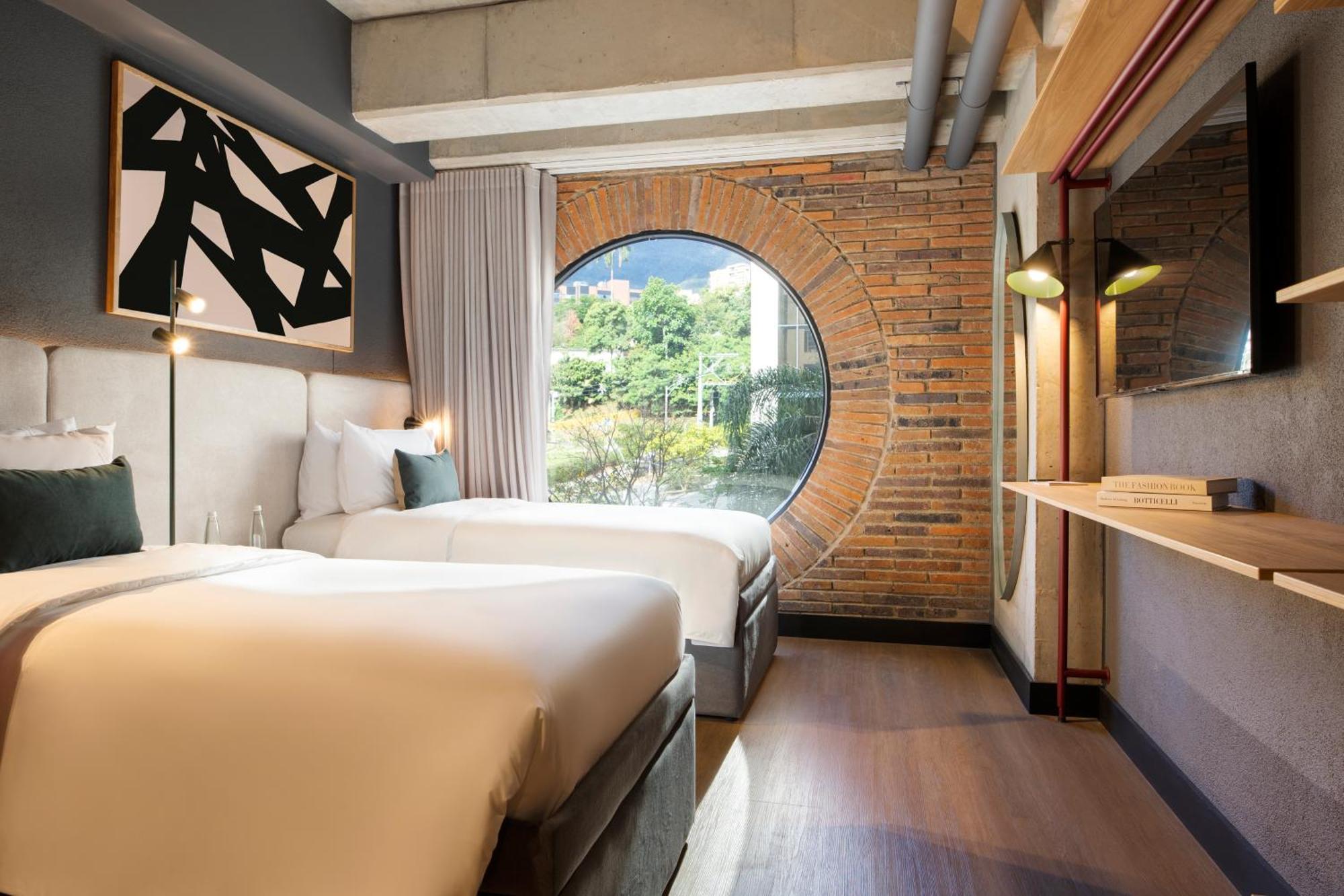 Tribe Medellin Hotel Екстериор снимка