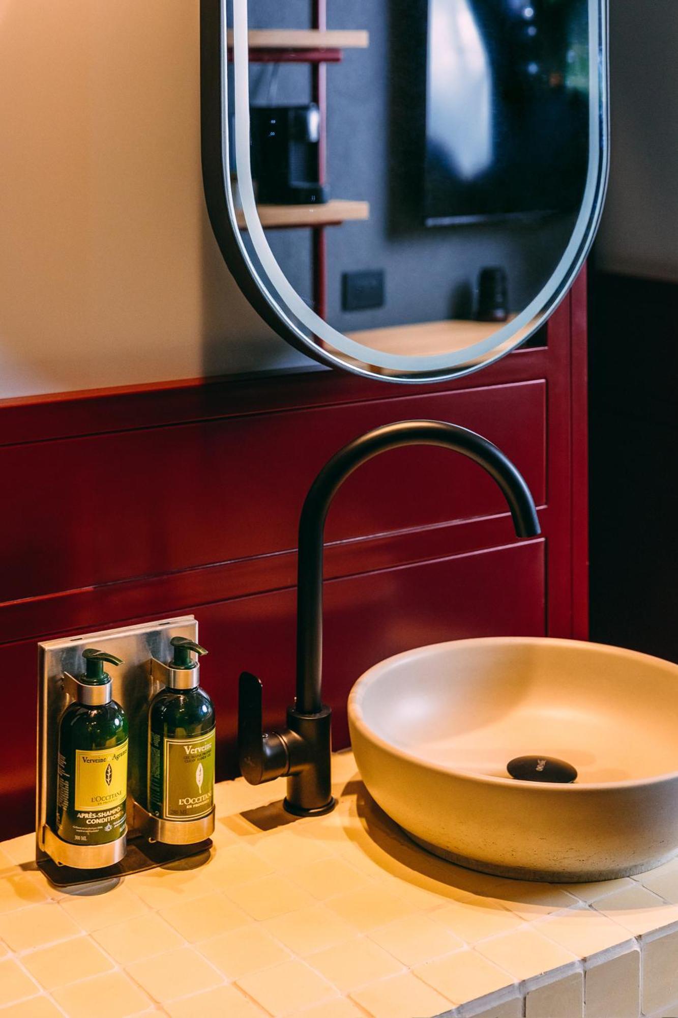 Tribe Medellin Hotel Екстериор снимка