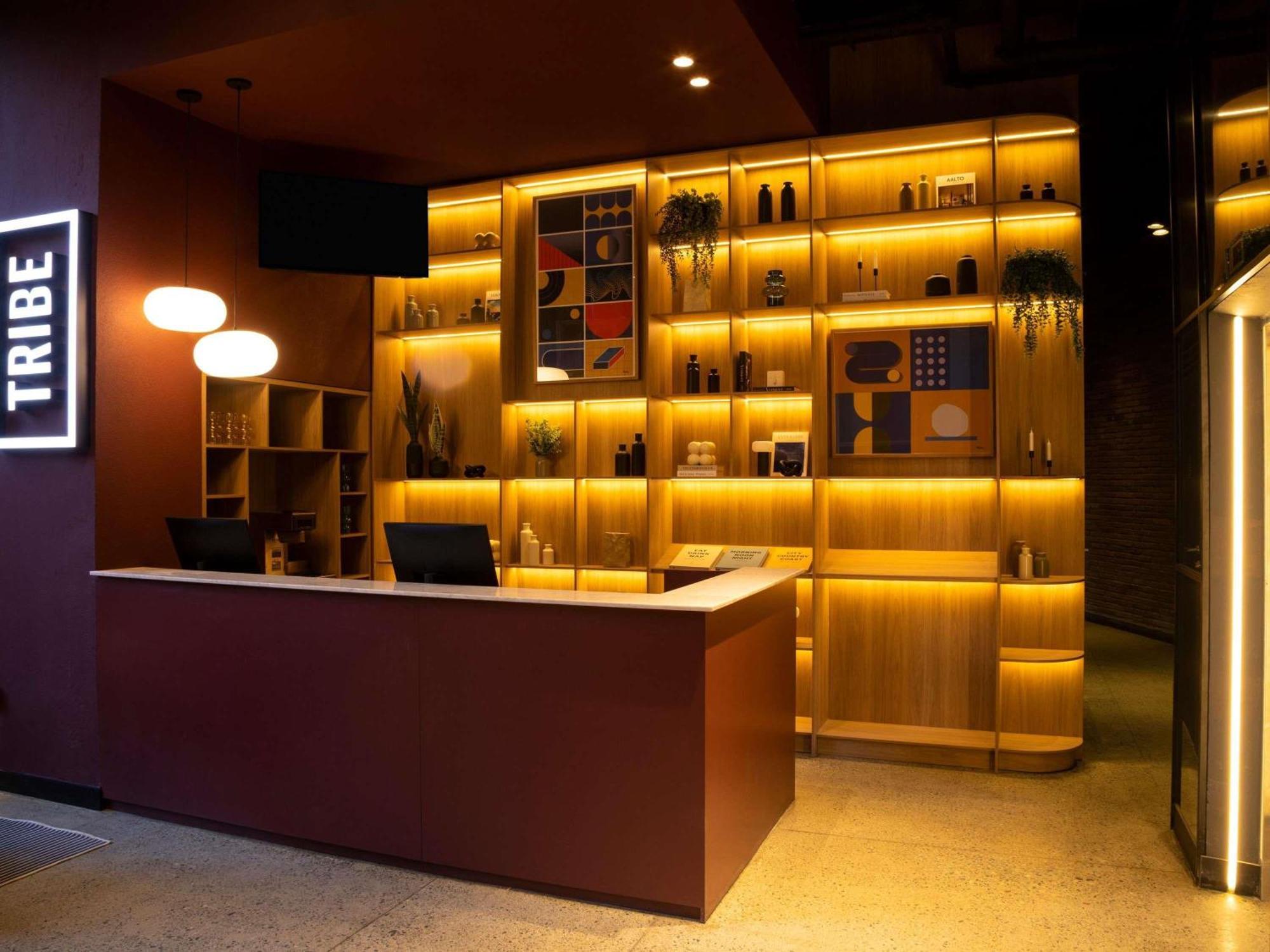 Tribe Medellin Hotel Екстериор снимка